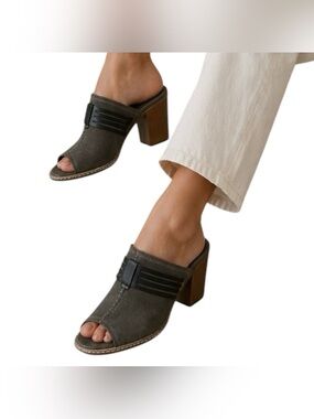 TIMBERLAND Earthkeepers Suede Mule Womens 9.5 Gray Peep Toe Wooden Heel 8757A